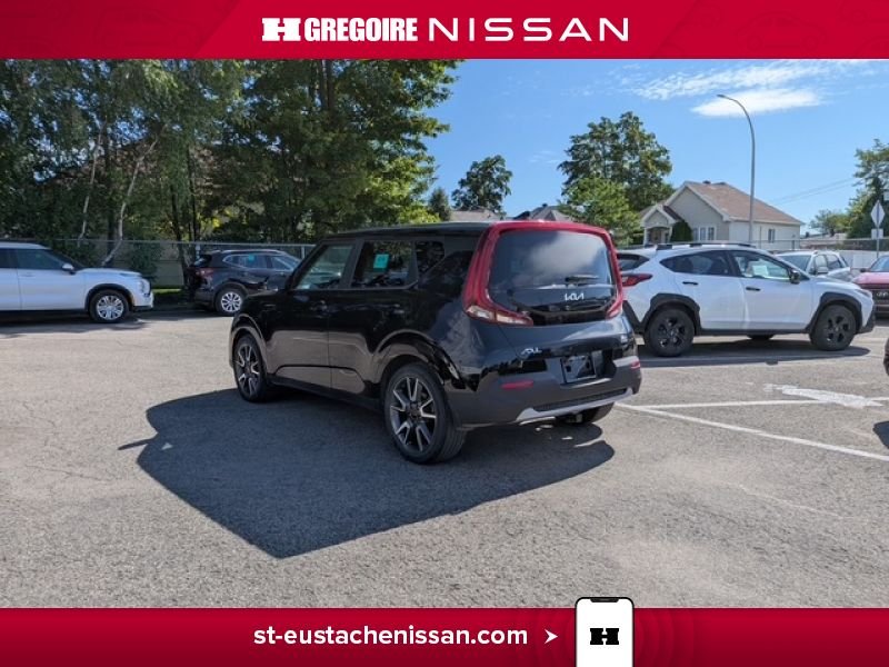 2022 Kia Soul Black Laval - photo #8