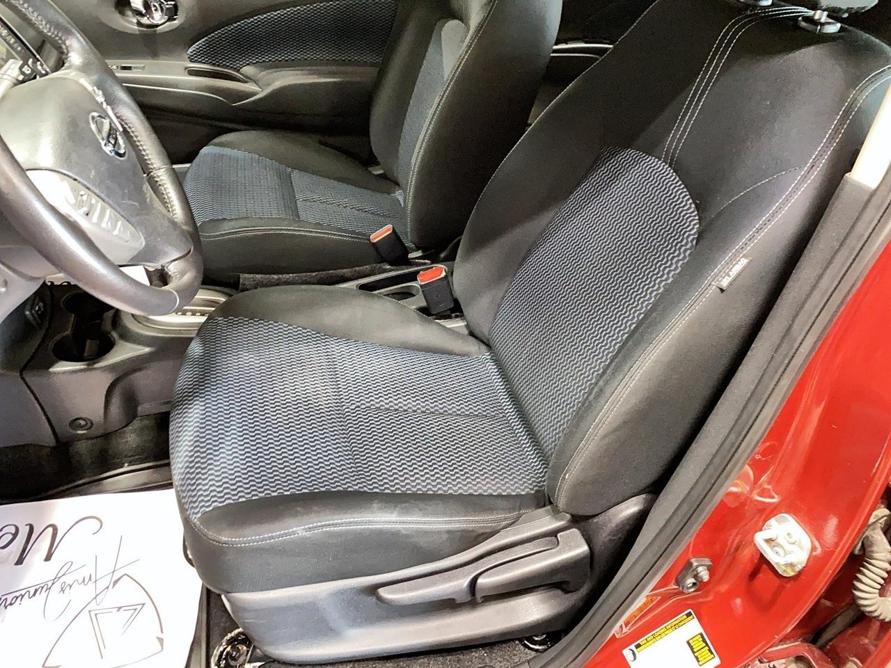 Nissan Versa Note NIV 3N1CE2CP7JL362949 2018 Rouge Chicoutimi - photo #10
