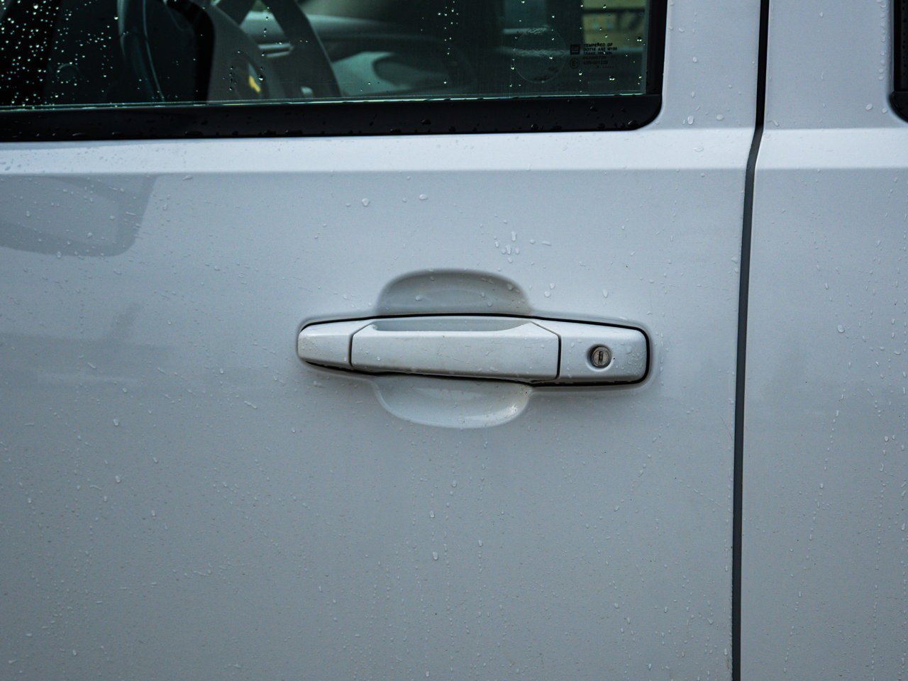 2011 Chevrolet Silverado 3500HD 4WD Crew Cab 167 LTZ White Sherwood Park - photo #7
