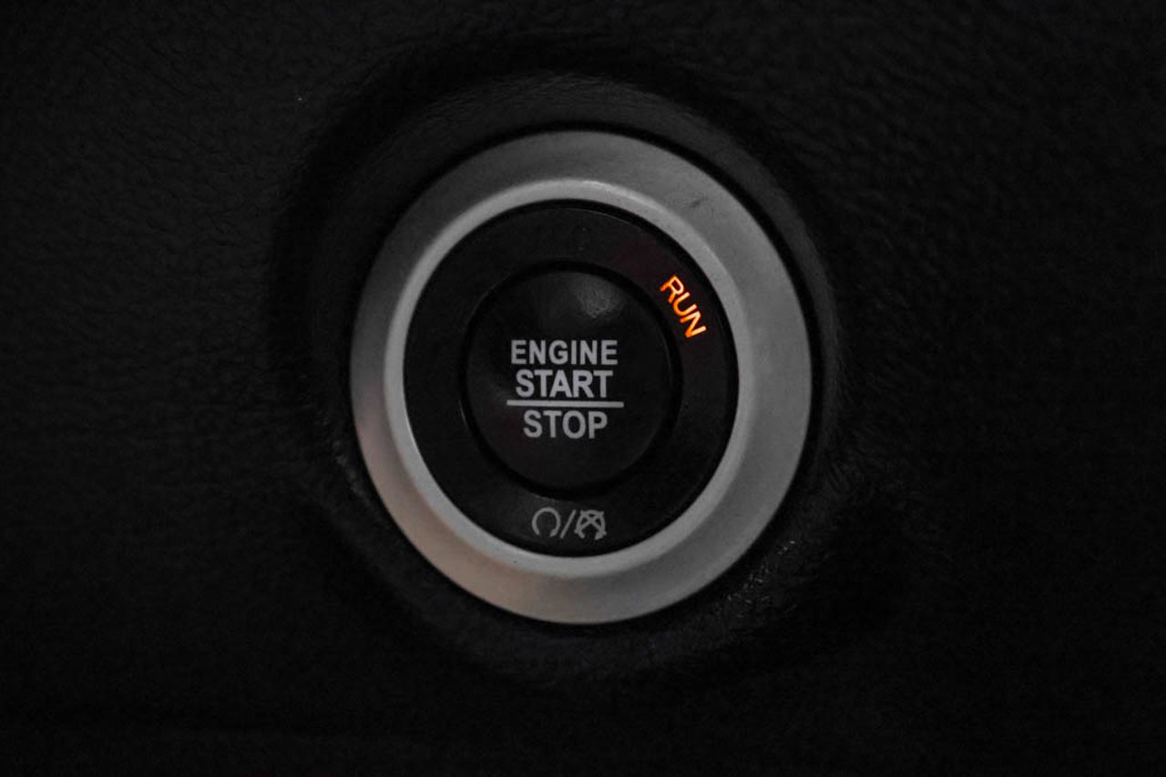 2025 Chrysler Grand Caravan SXT 2WD Black Sherwood Park - photo #22