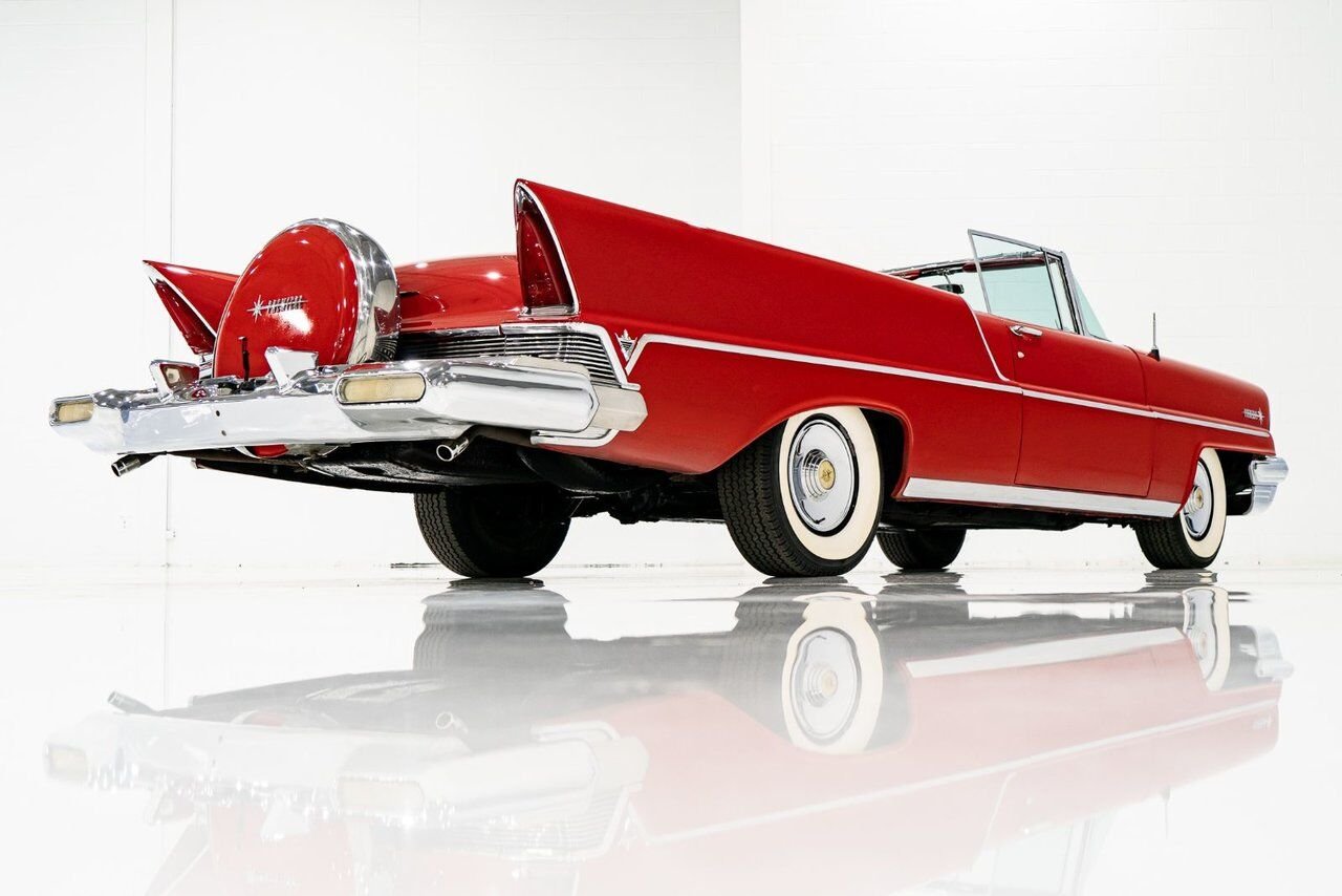 Lincoln Premiere **PRICE IN USD** 1957 Rouge Montréal - photo #47