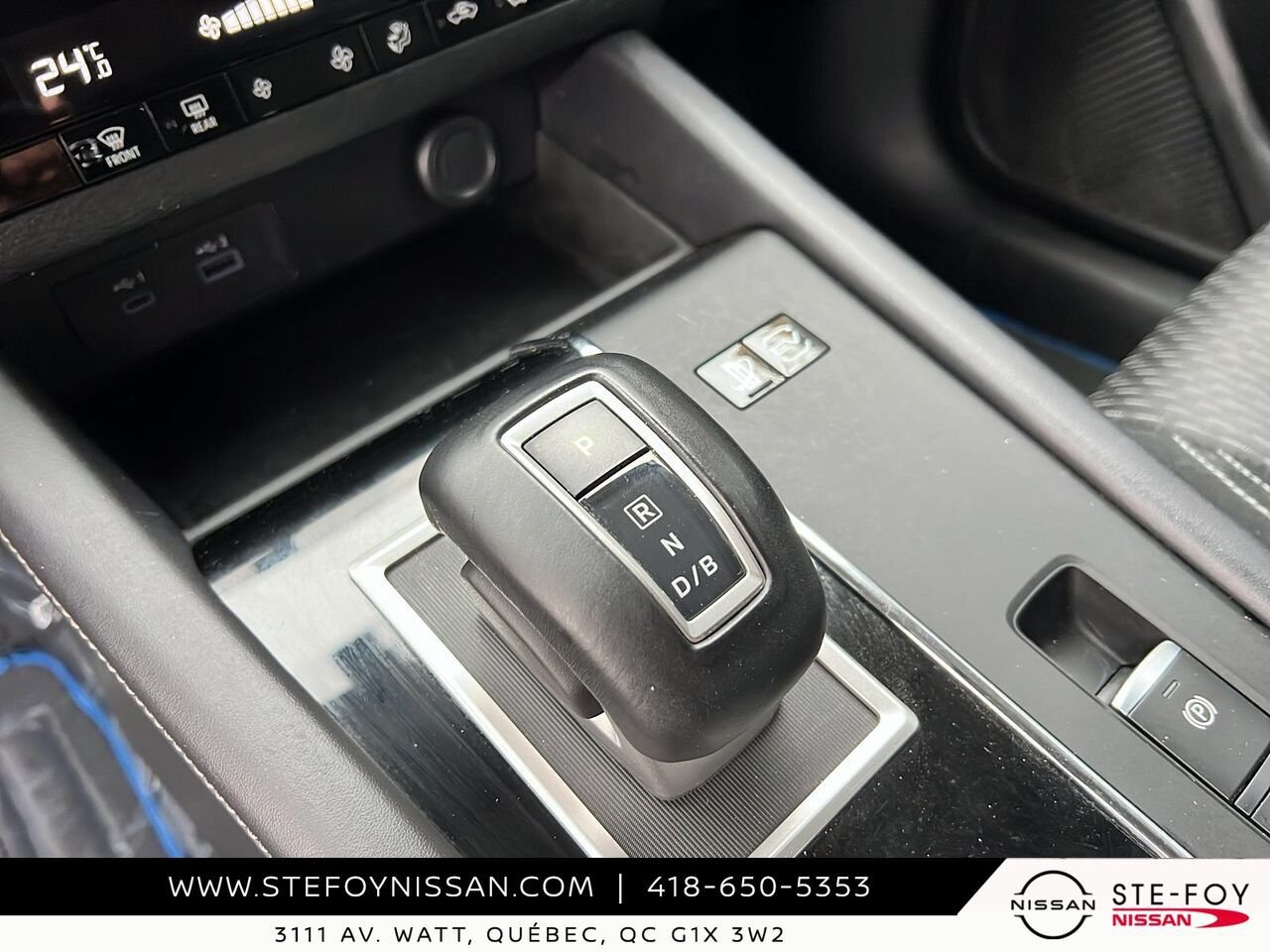 2024 Mitsubishi Outlander Plug-In Hybrid Red Ste-Foy - photo #14