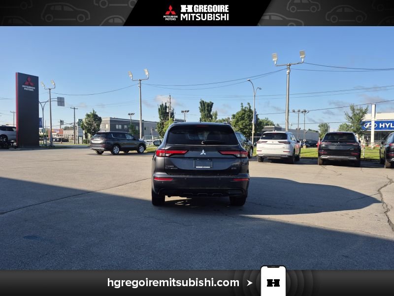 Mitsubishi Outlander 2024 Gris Saint-Eustache - photo #8