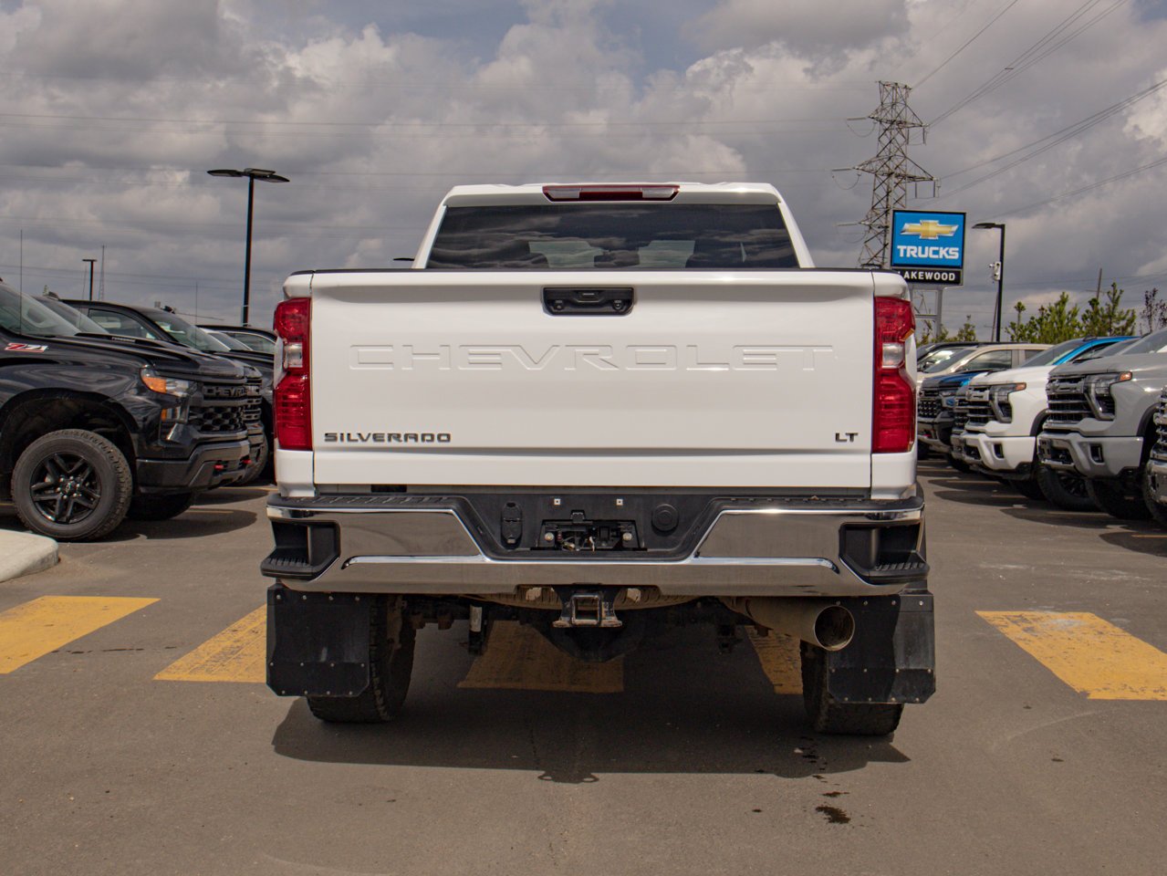 2024 Chevrolet Silverado 2500HD 4WD Double Cab 149 LT White Sherwood Park - photo #8