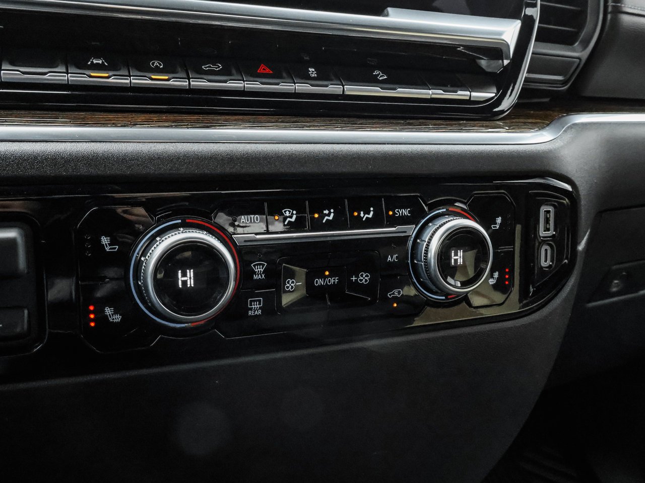 2024 GMC Sierra 1500 4WD Crew Cab 147 Elevation Grey Sherwood Park - photo #29