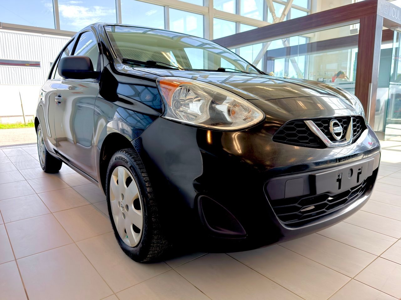 2019 Nissan Micra Black Notre-Dame-des-Prairies - photo #5