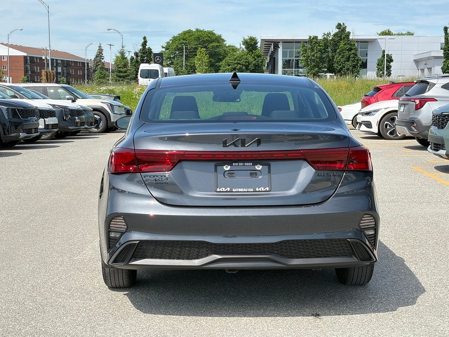 Kia Forte 2023 2023 Gris
