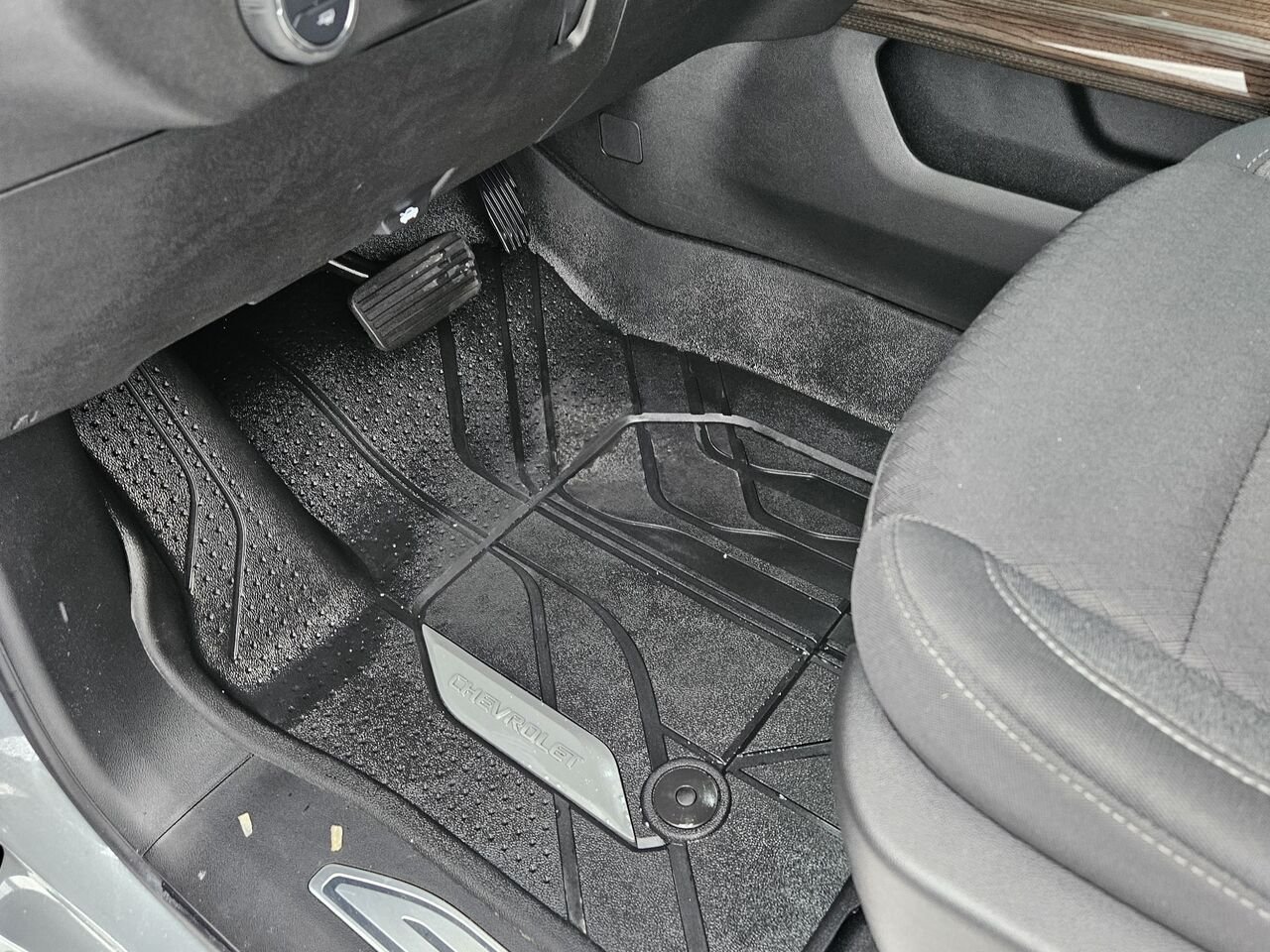 2025 Chevrolet Silverado 1500 RST cabine multiplace 4RM 147 po Grey Thetford Mines - photo #13