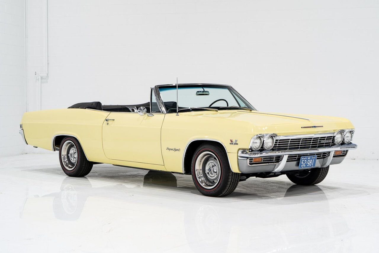 1965 Chevrolet Impala SS *PRIX EN USD* 396/325HP 4spd frame off restoration Yellow Montreal - photo #58