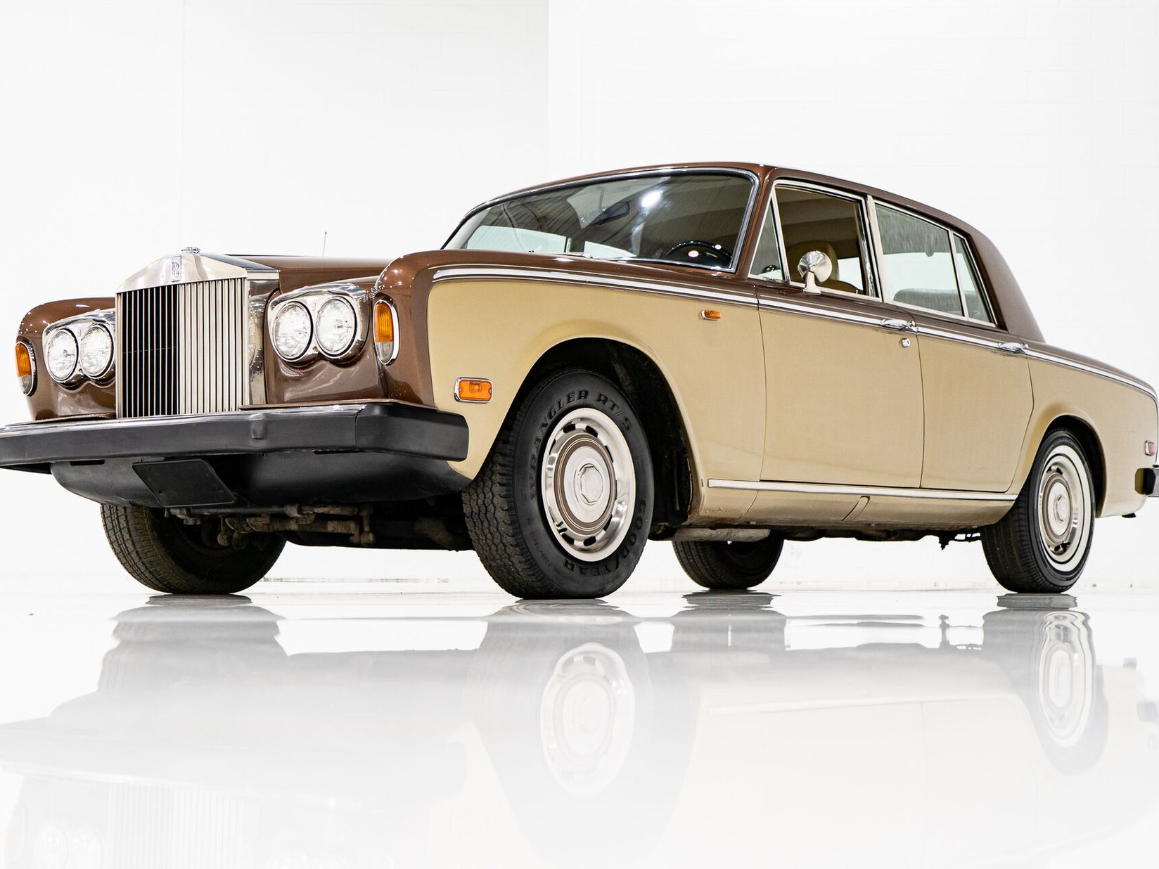 Rolls Royce Silver Shadow Project car **PRIX EN USD** 1974 Brun Montréal - photo #30