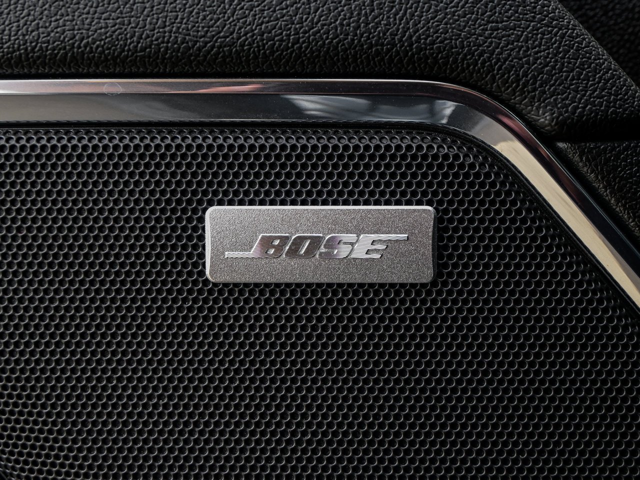 2024 GMC Sierra 1500 4WD Crew Cab 147 Elevation Grey Sherwood Park - photo #18