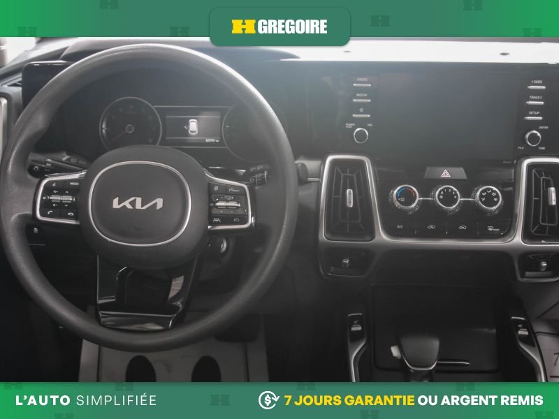 2022 Kia Sorento Grey Blainville - photo #13