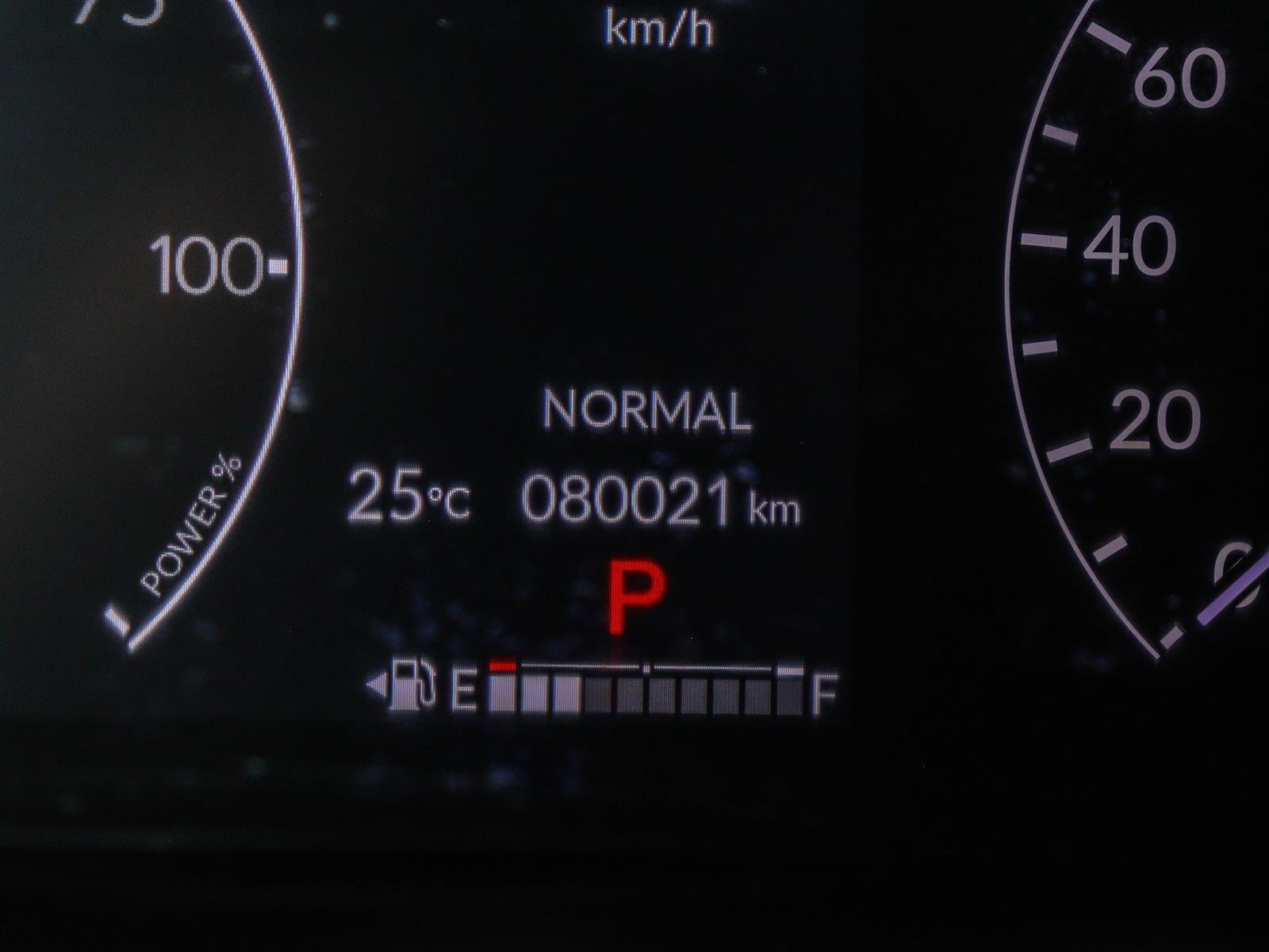 Honda CR-V hybride Touring 2023 Red Ottawa & Gatineau - photo #26