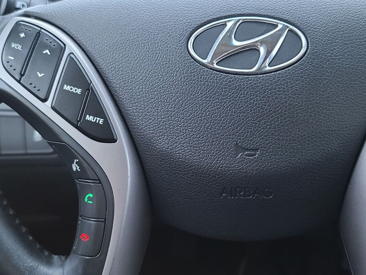 2013 Hyundai Elantra Bronze  - photo #9