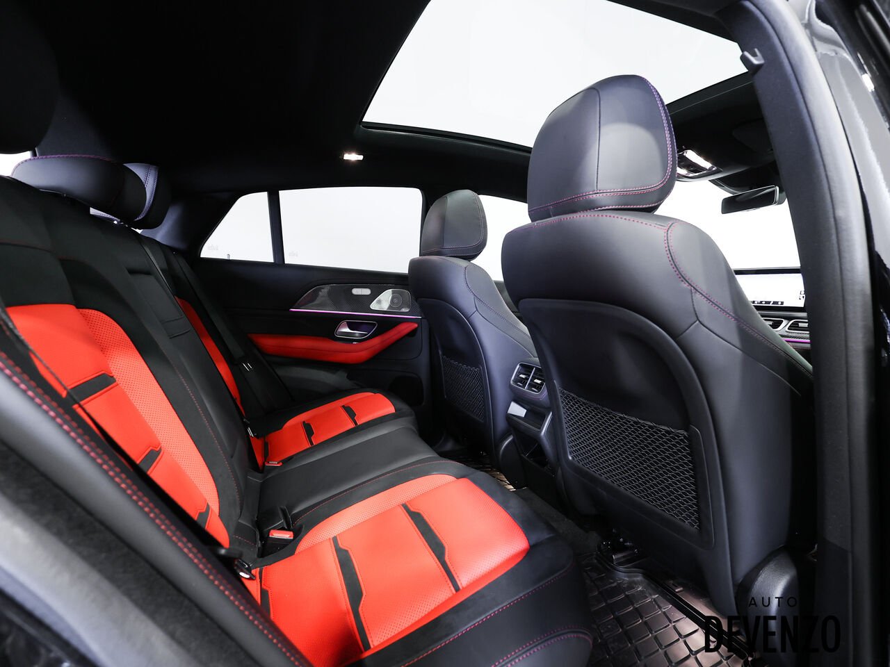 2023 Mercedes-Benz GLE Black Saint-Eustache - photo #7