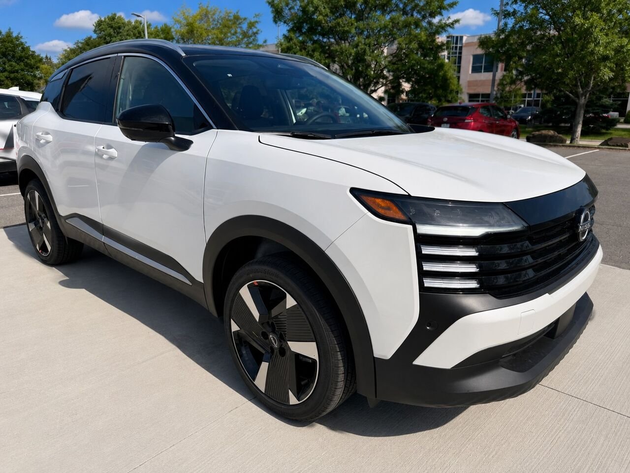 NISSAN Kicks KICKS SR PRIVILEGE 2026 Blanc d'Aspen triple couche/Noir intense Châteauguay - photo #8