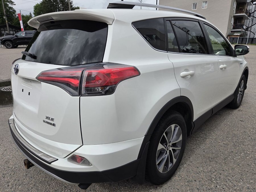 Toyota RAV4 Hybride 2016 2016 Blanc