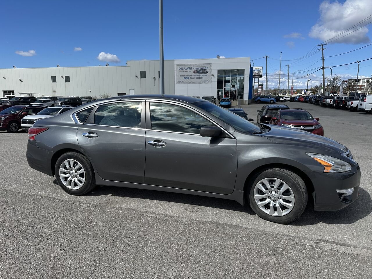 NISSAN ALTIMA 2.5/S/SV/SL Berline 4 portes, 4 cyl. en ligne, CVT 2,5 2015 Ottawa & Gatineau - photo #15
