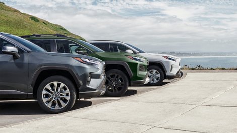 RAV4 2025 le VUS polyvalent prêt à transformer votre quotidien