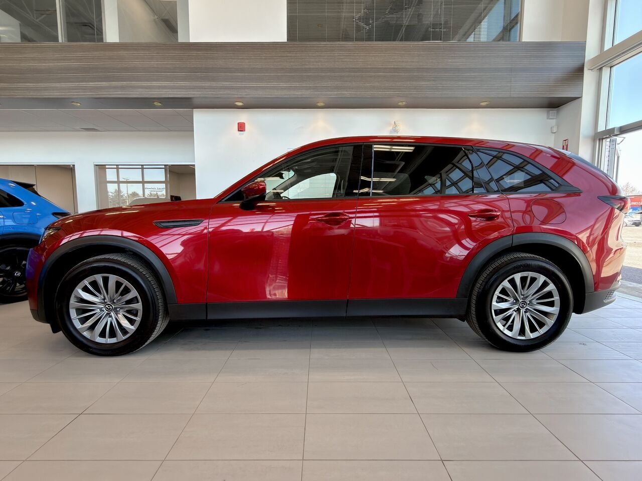 Mazda CX-90 hybride léger 2024 Rouge Notre-Dame-des-Prairies - photo #7