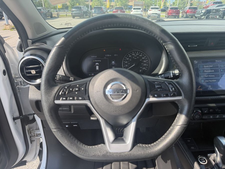 NISSAN KICKS SV 2021 2021 Gris