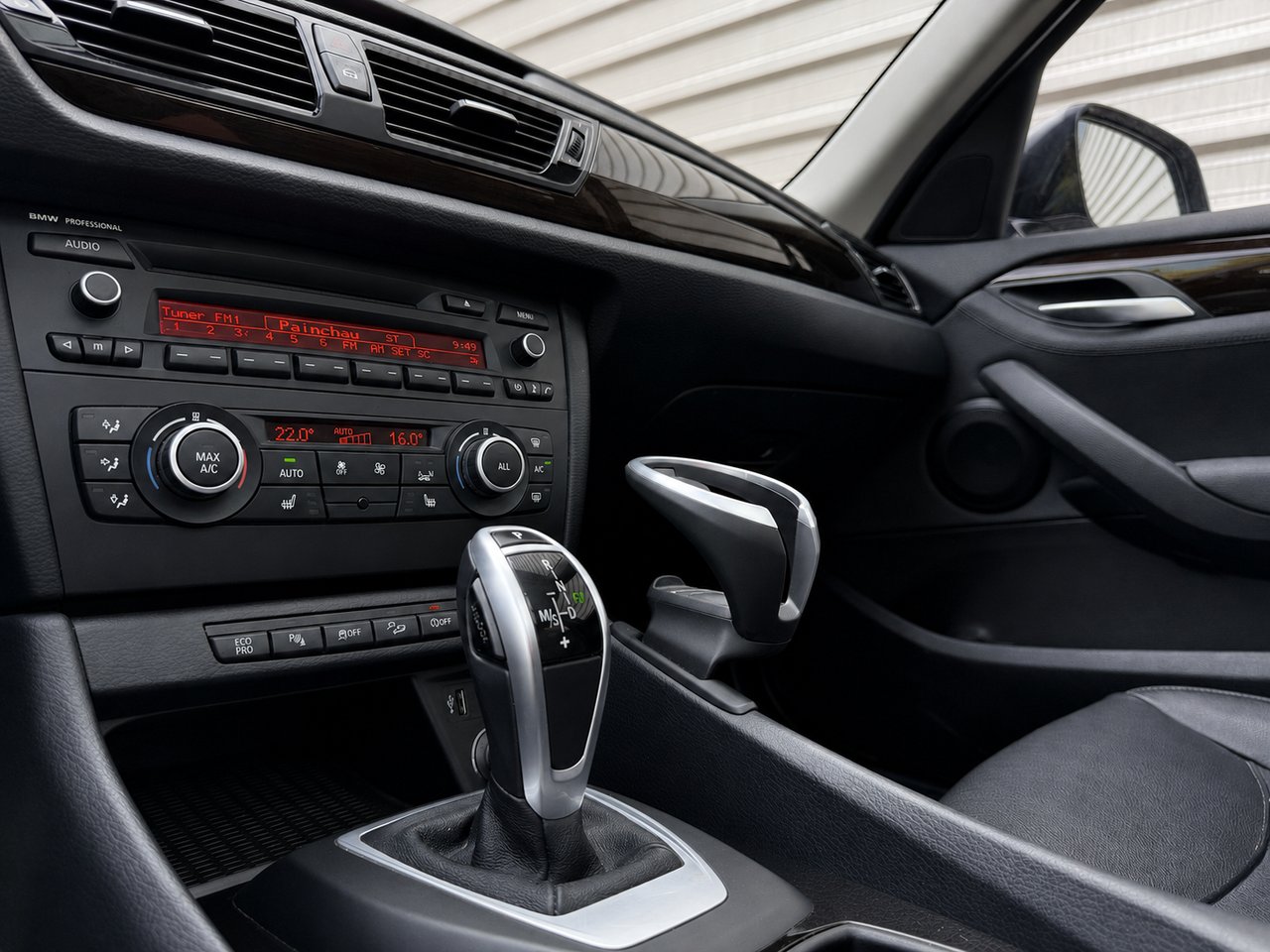 BMW X1 AWD (4X4) / BLUETOOTH / TOIT OUVRANT 2014 Blanc Châteauguay - photo #7