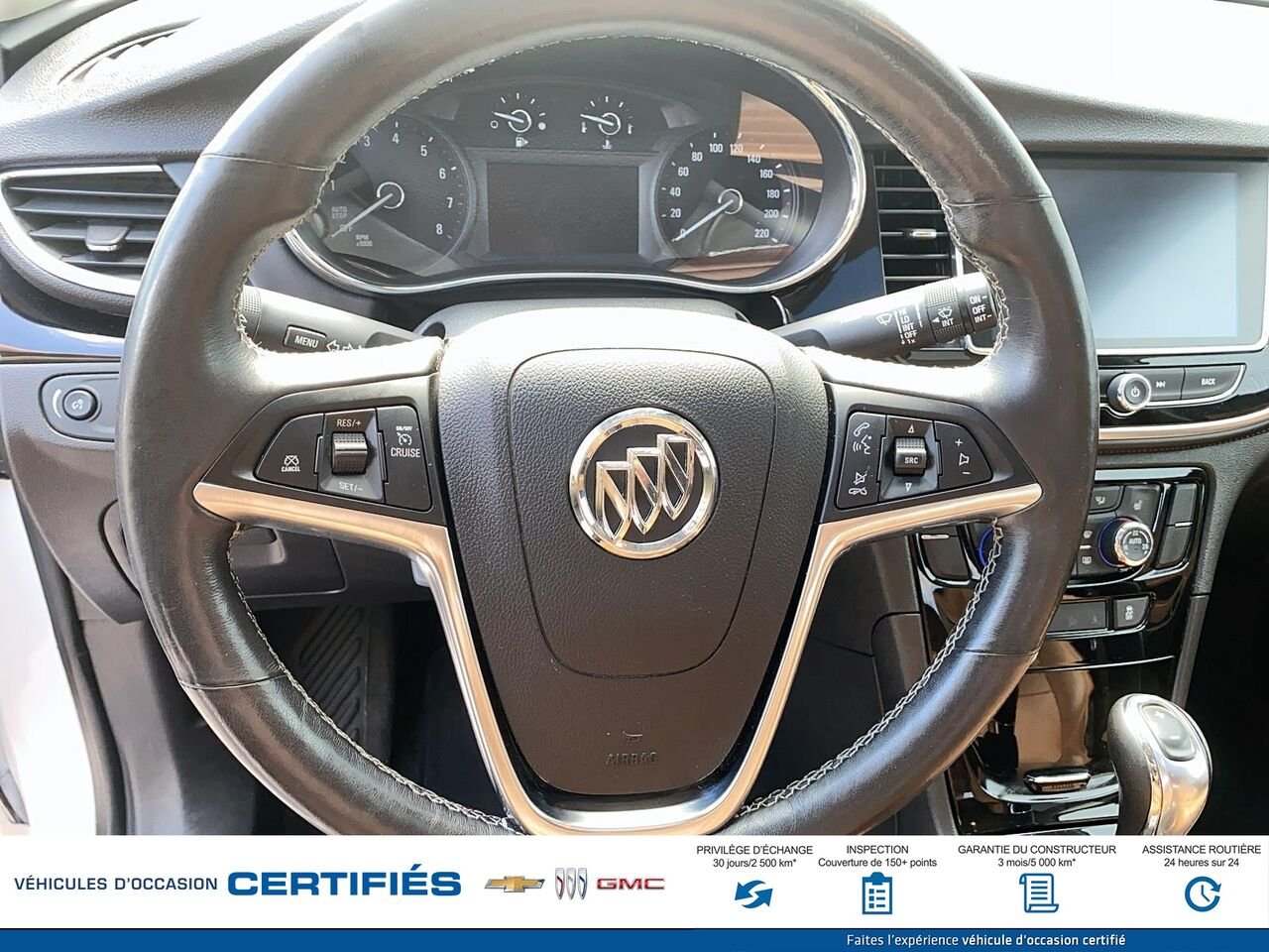 BUICK ENCORE ESS Essence 4 portes TA 2017 Blanc Montmagny - photo #10