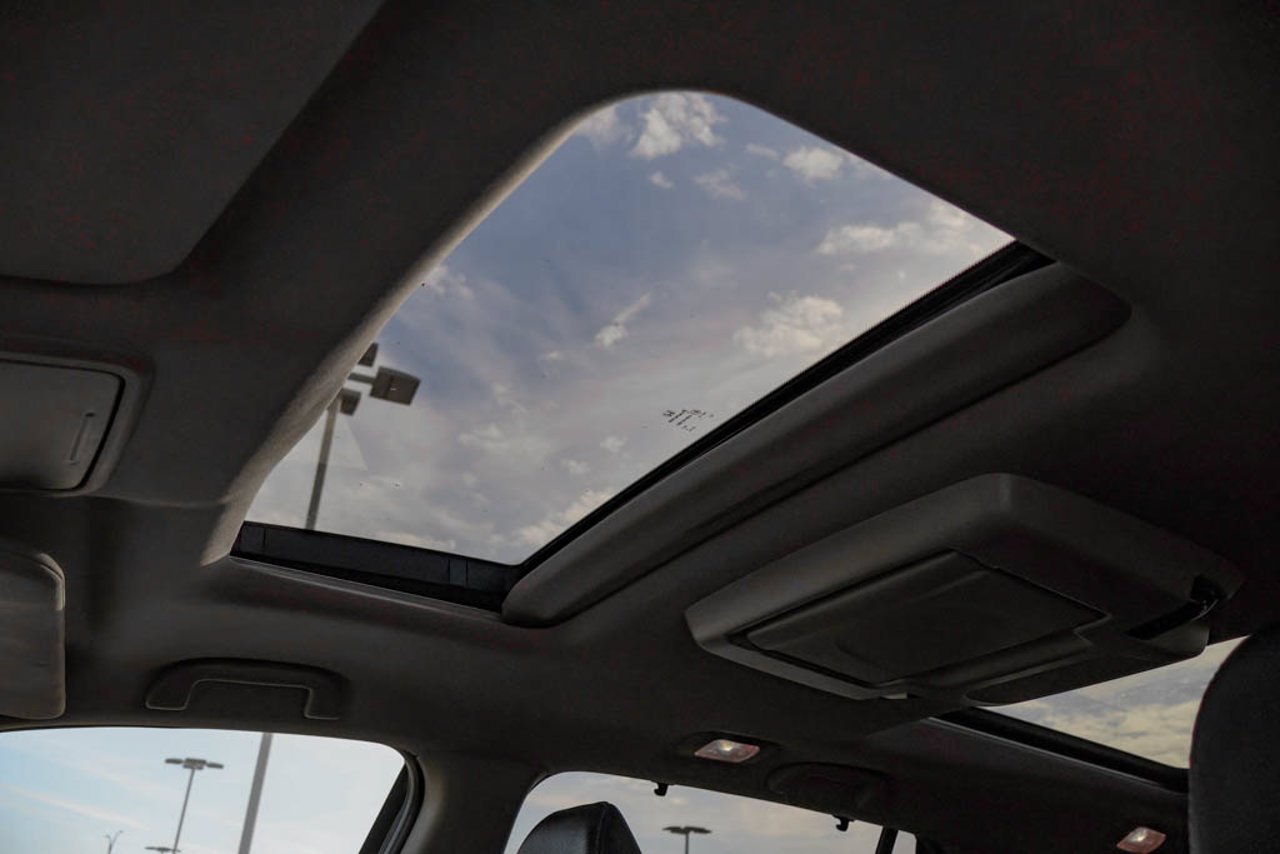 2022 Honda Pilot Touring 7-Passenger AWD Grey Sherwood Park - photo #28