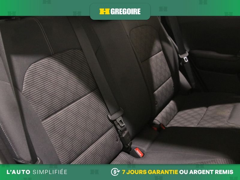 2020 Kia Niro White Saint-Eustache - photo #28