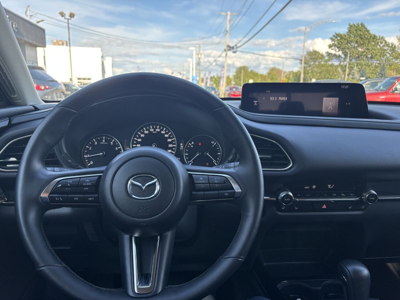 2025 Mazda CX-30 GS TI White Montmagny - photo #13