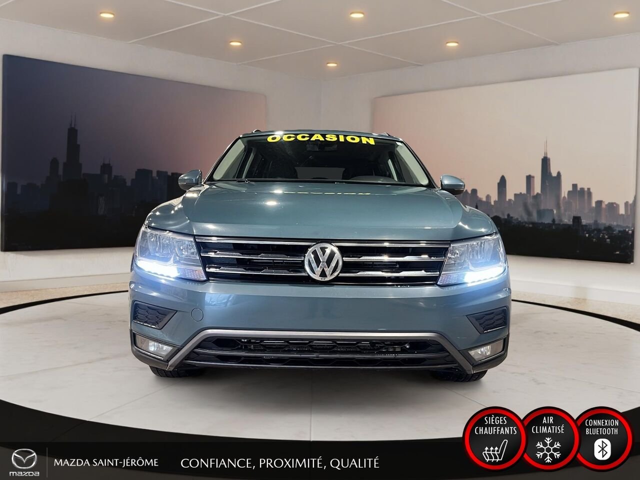2021 Volkswagen Tiguan Comfortline | TOIT PANORAMIQUE | CUIR | 4MOTION | Grey Saint-Jérôme - photo #2