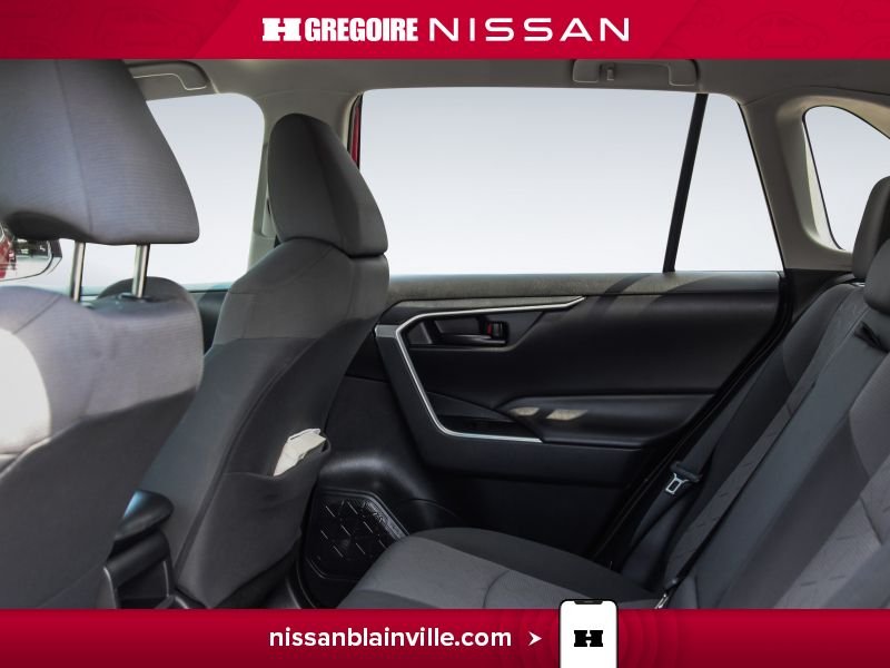 2020 Toyota Rav 4 Red Laval - photo #23