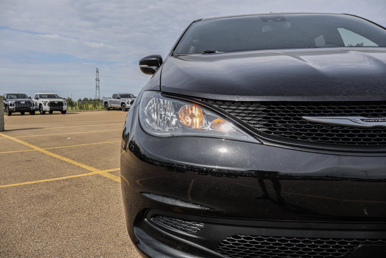 2025 Chrysler Grand Caravan SXT 2WD Black Sherwood Park - photo #10
