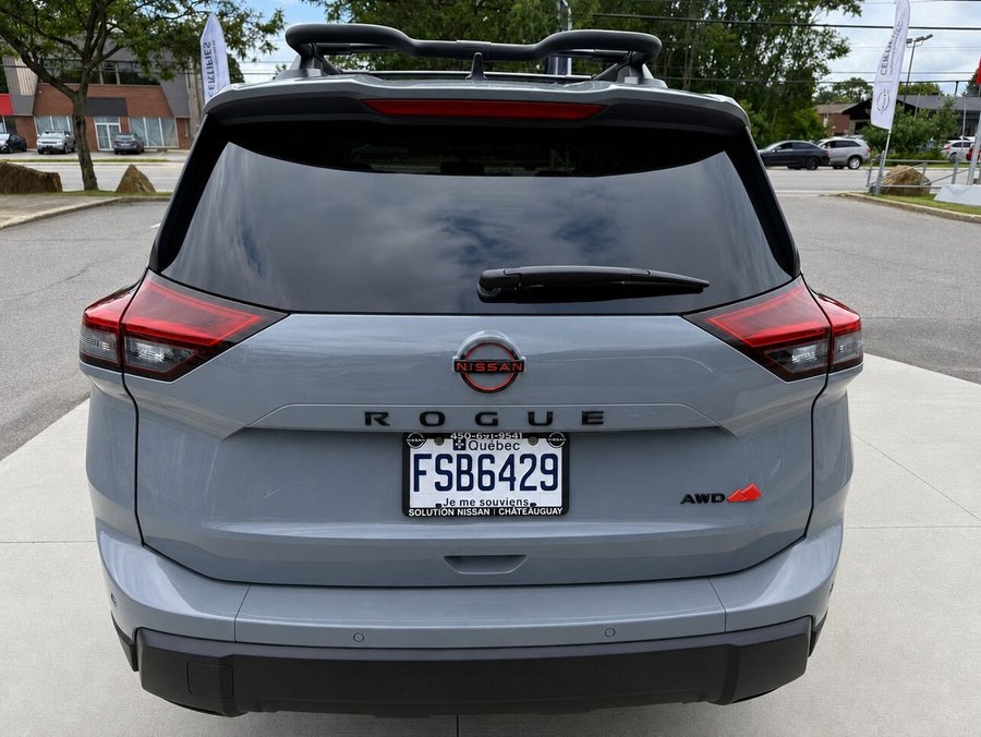NISSAN Rogue 2026 2026 Gris roche nacré