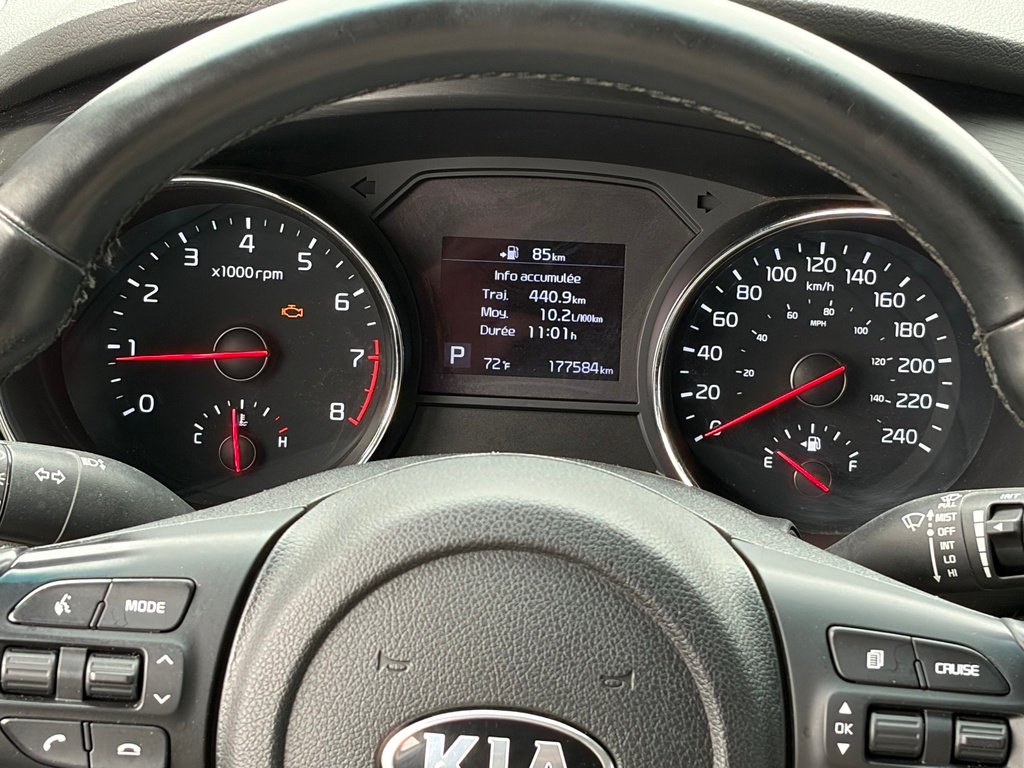 2020 Kia Sedona Grey Gatineau - photo #14