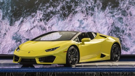 Lamborghini dévoile le Huracan Spyder deux roues motrices