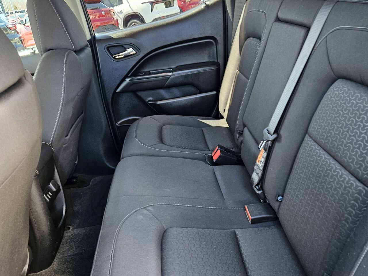 GMC Canyon SLE cabine multiplace 4RM, 128,3 po 2018 Noir Thetford Mines - photo #14