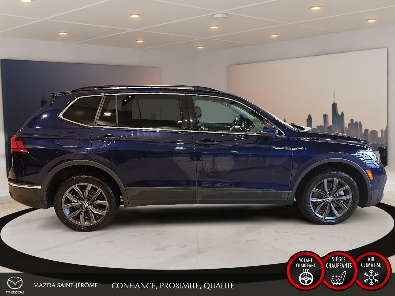 Volkswagen Tiguan CUIR | TOIT PANORAMIQUE | MAGS | AWD | 2022 Bleu Saint-Jérôme - photo #4
