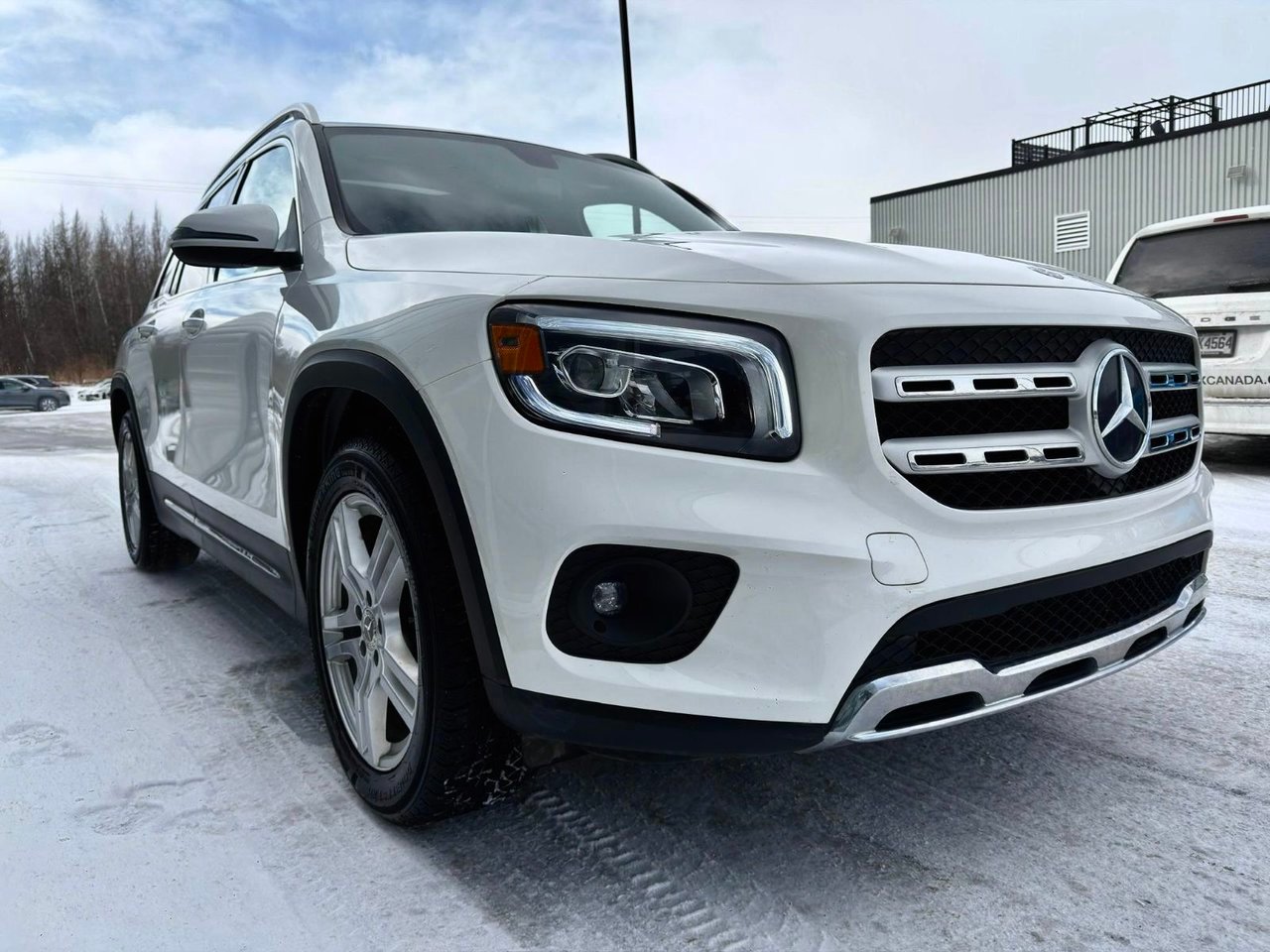 2021 Mercedes-Benz GLB White Notre-Dame-des-Prairies - photo #6