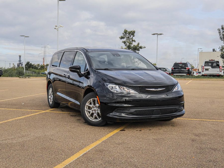2025 Chrysler Grand Caravan