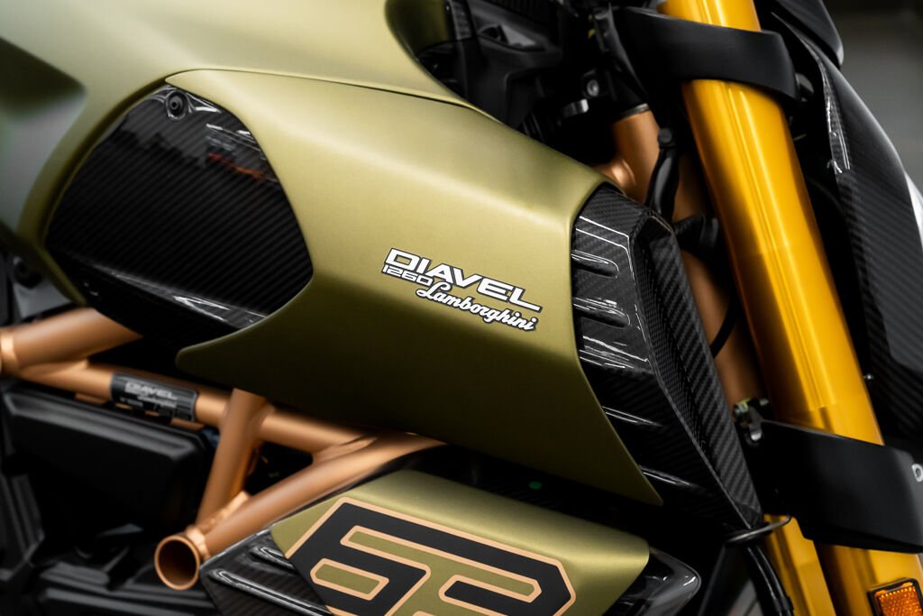 2021 Ducati Diavel 1260S 63 | 1/630 | PRICE IN USD Kirkland - photo #10