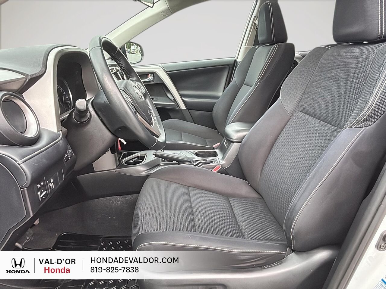 Toyota RAV4 AWD 4 portes XLE 2016 Blanc Val-d'Or - photo #6