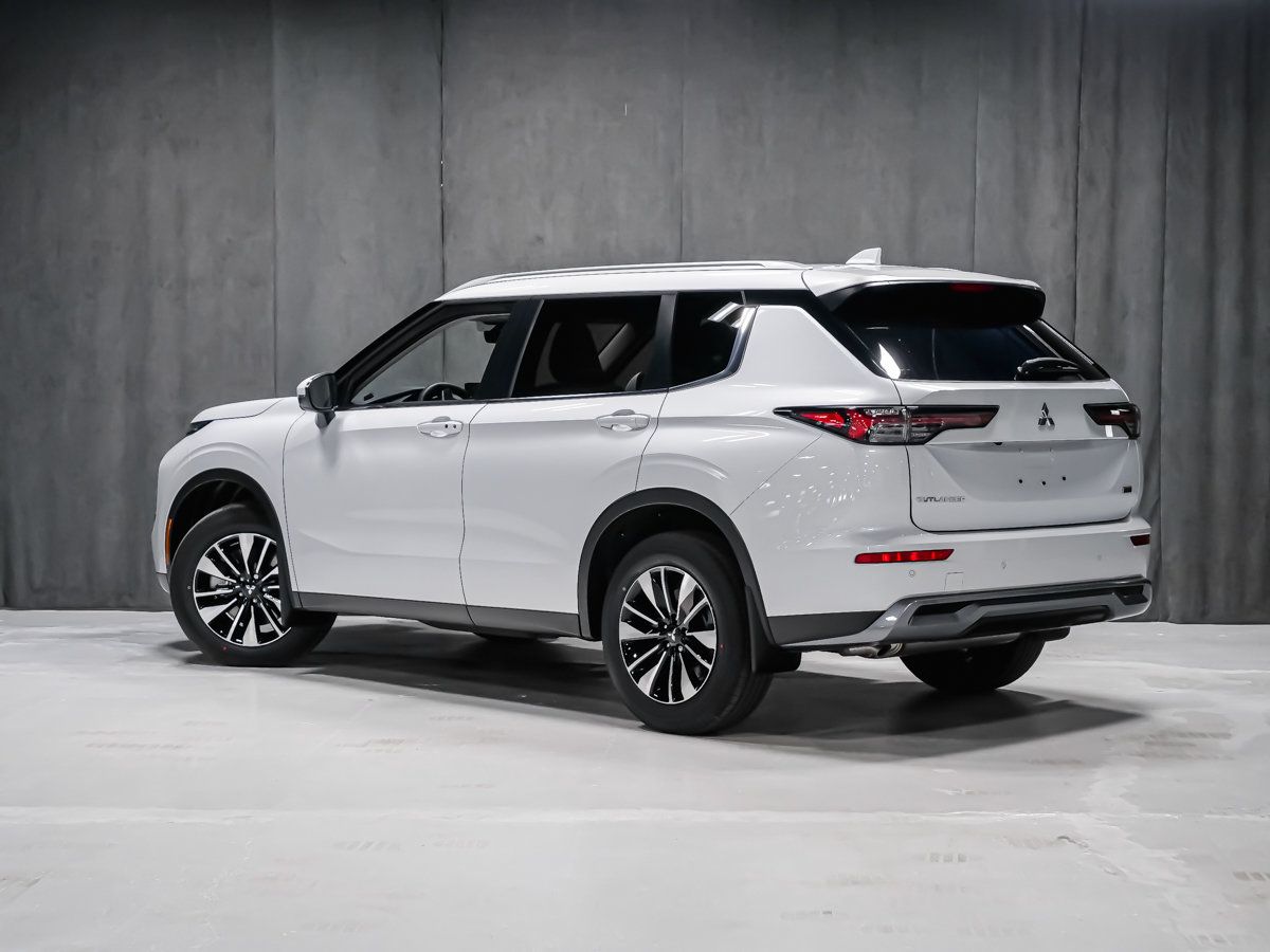 2026 Mitsubishi Outlander