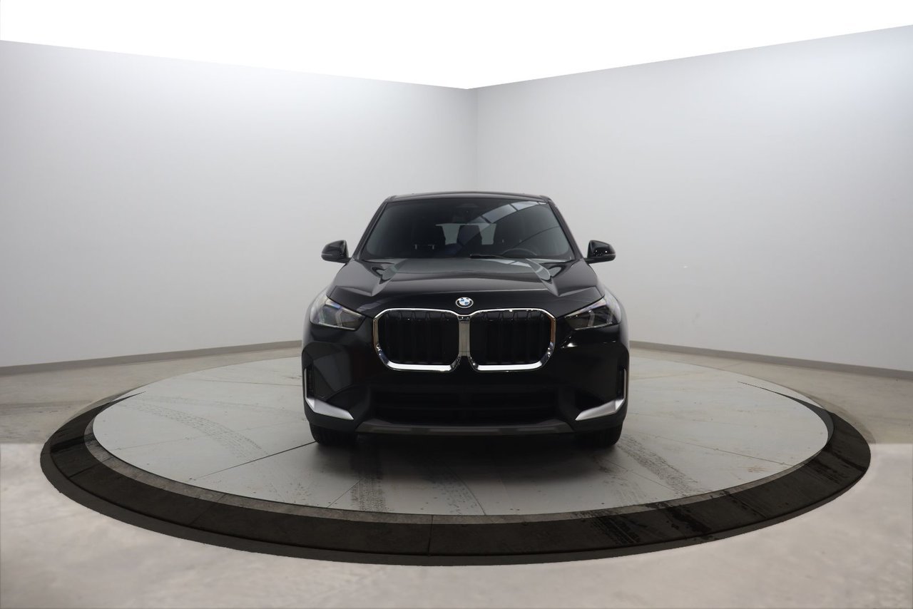 2025 BMW X1 xDrive28i Black Baie-Comeau - photo #1