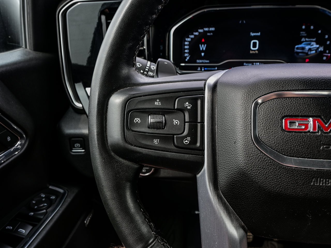 2024 GMC Sierra 1500 4WD Crew Cab 147 Elevation Black Sherwood Park - photo #21