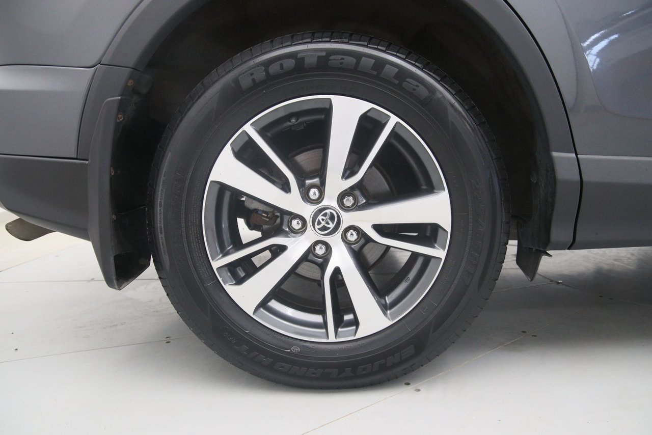Toyota RAV4 NIV 2T3RFREV9JW852844 2018 Gris Chicoutimi - photo #16