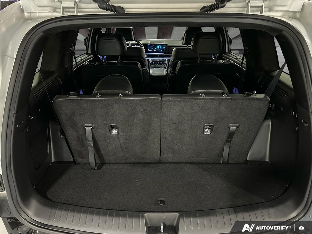 2025 Hyundai Santa Fe 2600724A | Ultimate Calligraphy White Edmonton - photo #11