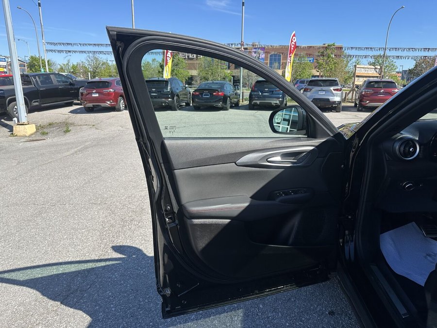 2024 ALFA ROMEO TONALE VELOCE 2024 Black