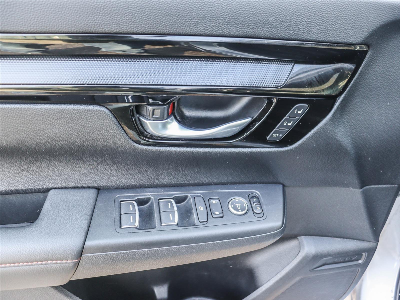2023 Honda CR-V Hybrid Touring Ottawa & Gatineau - photo #9