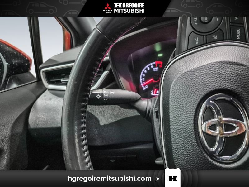 2020 Toyota Corolla Red Laval - photo #18